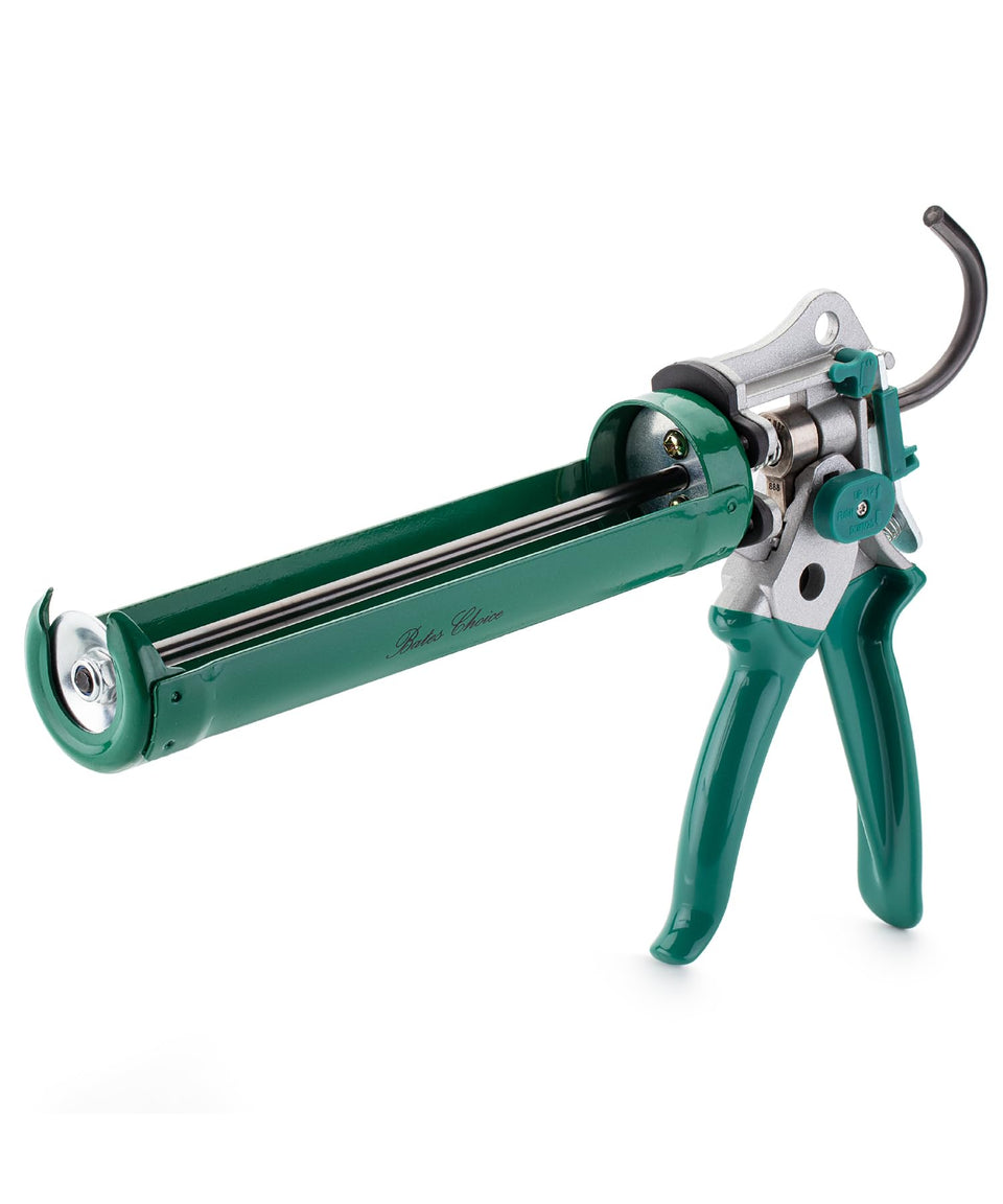 Bates Choice caulk gun with dual thrust for versatile material control