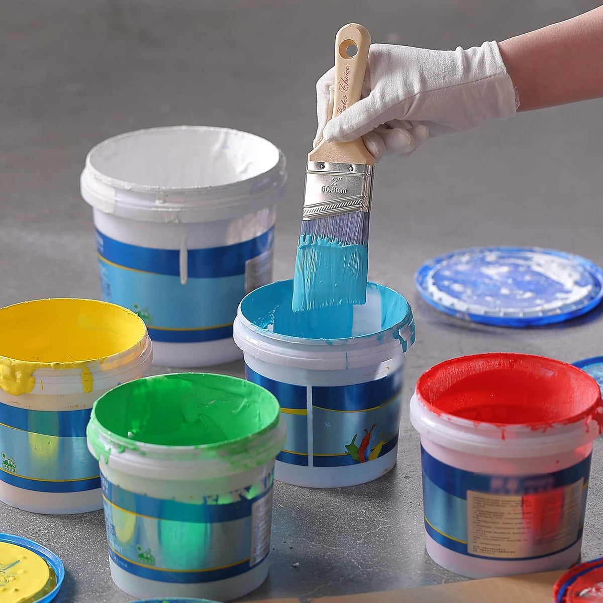 Bates Choice easy-clean brushes after painting projects.