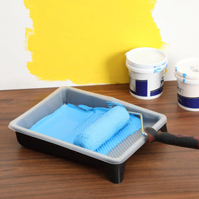Bates Choice painting kit helps keep your workspace organized during projects.