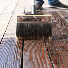 Bates Choice stain-resistant materials endure repeated use for long-lasting performance.