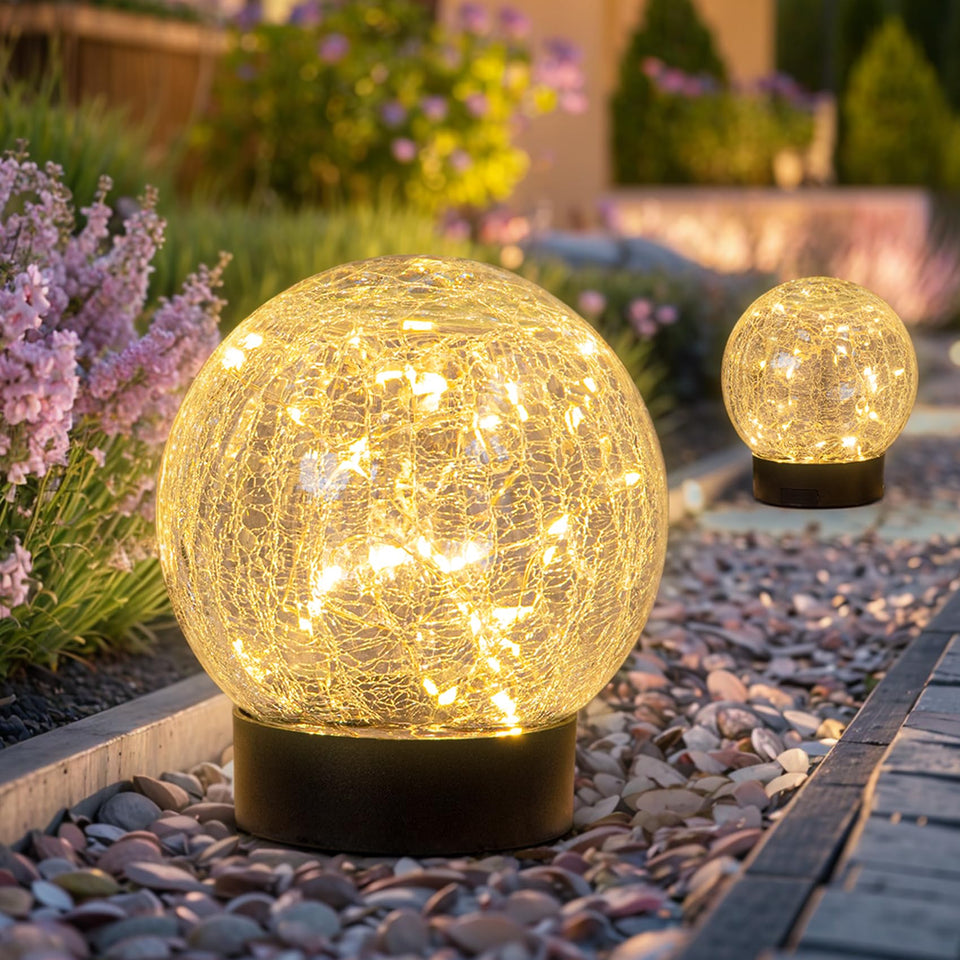 Beautyard solar globe light, 4.72-inch crackle glass, creates warm outdoor ambiance.