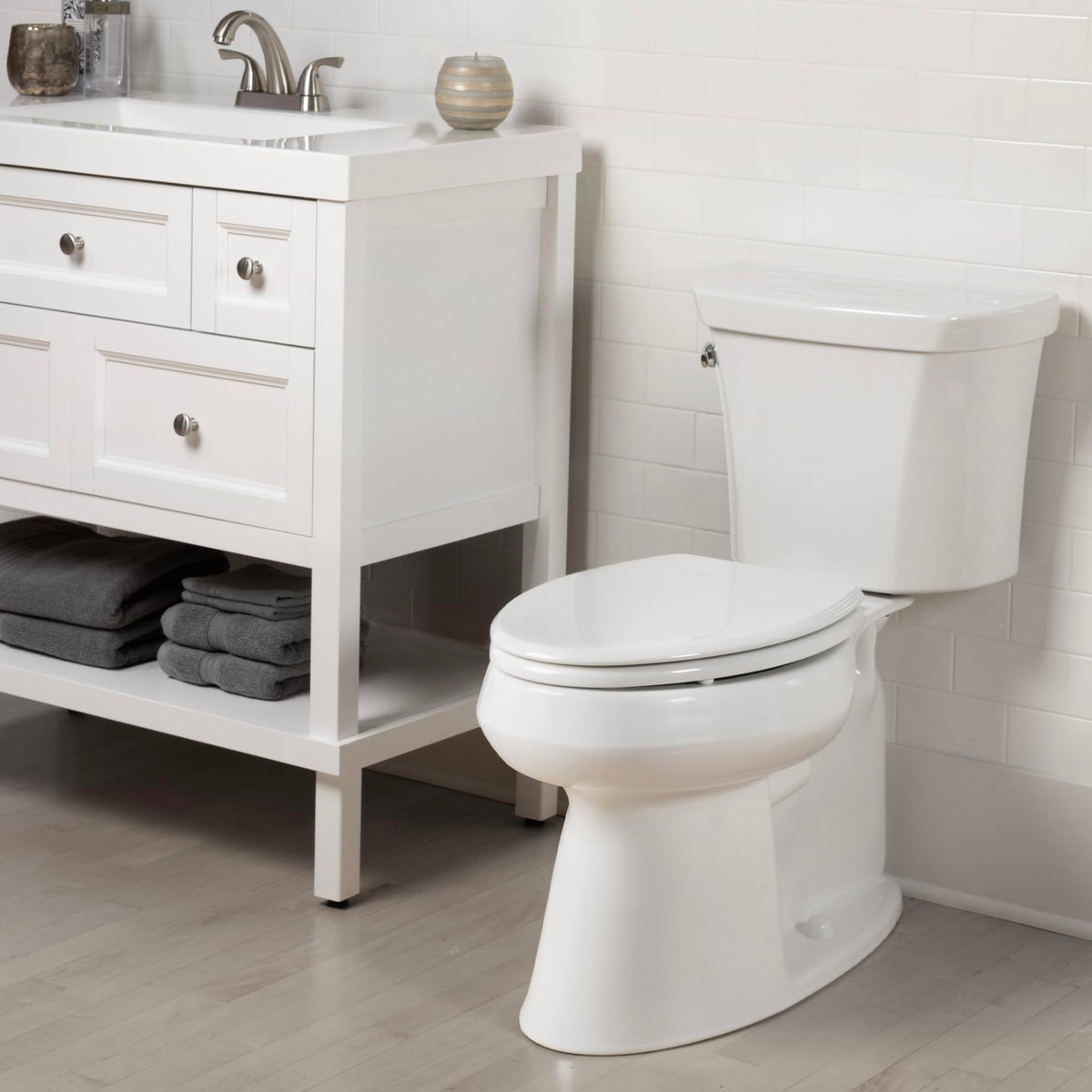 Bemis Ashland stay-tite fastening maintains secure fit during use.