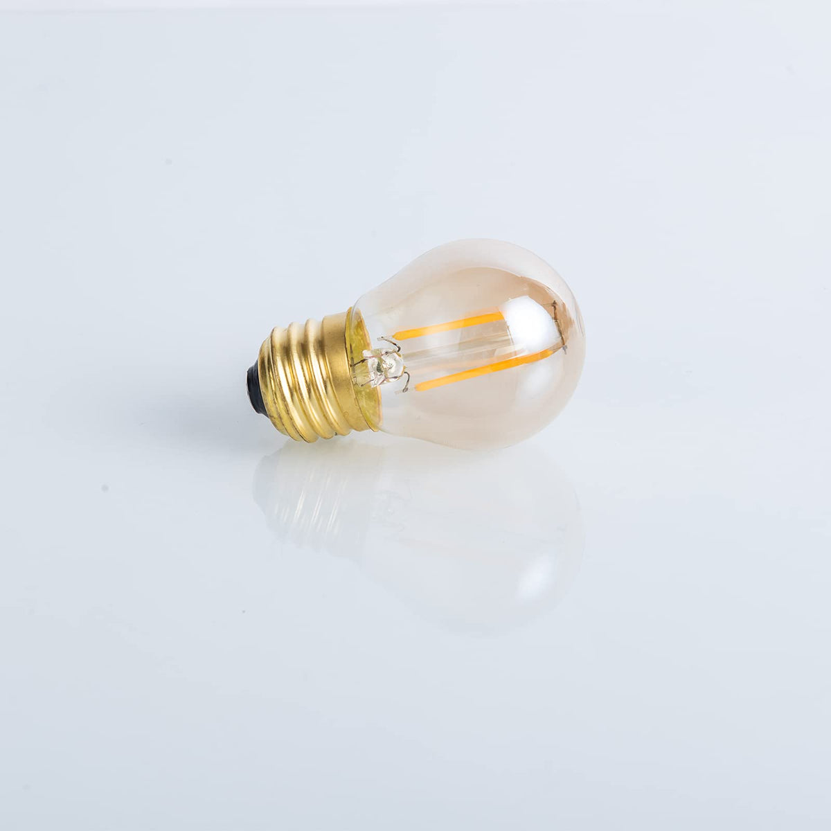 Beonllay energy-saving 200 lumen LED bulb lowers power use