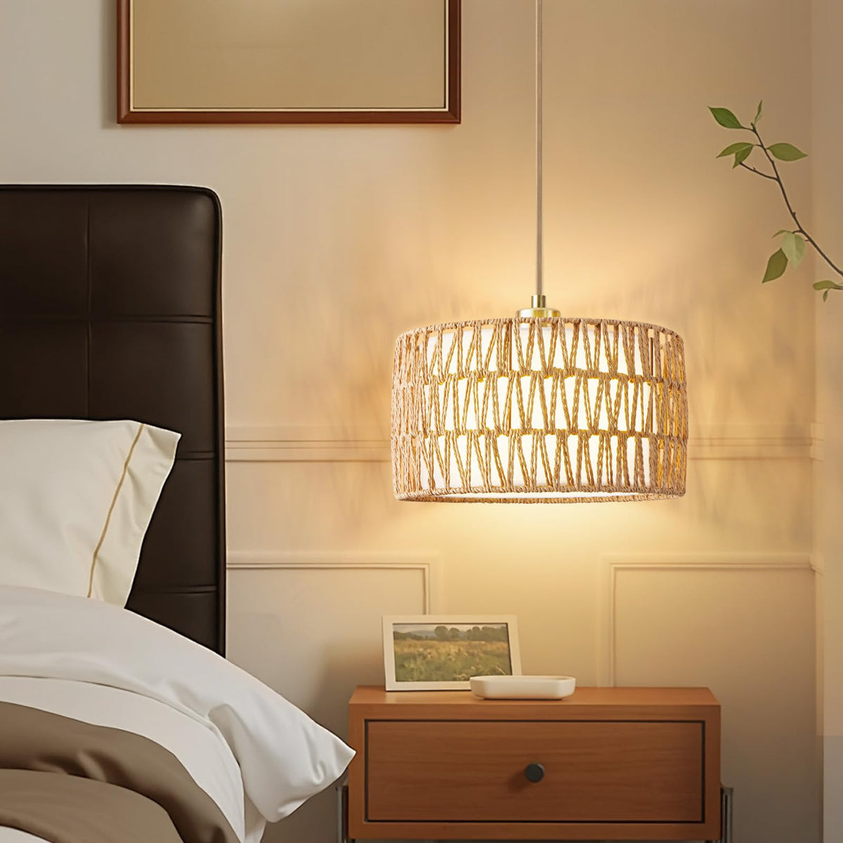 Beser·Win rattan pendant lights provide soft bedroom glow