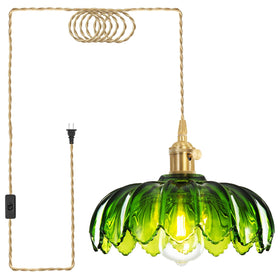 Beser·Win plug-in pendant light with green glass shade for cozy living spaces.