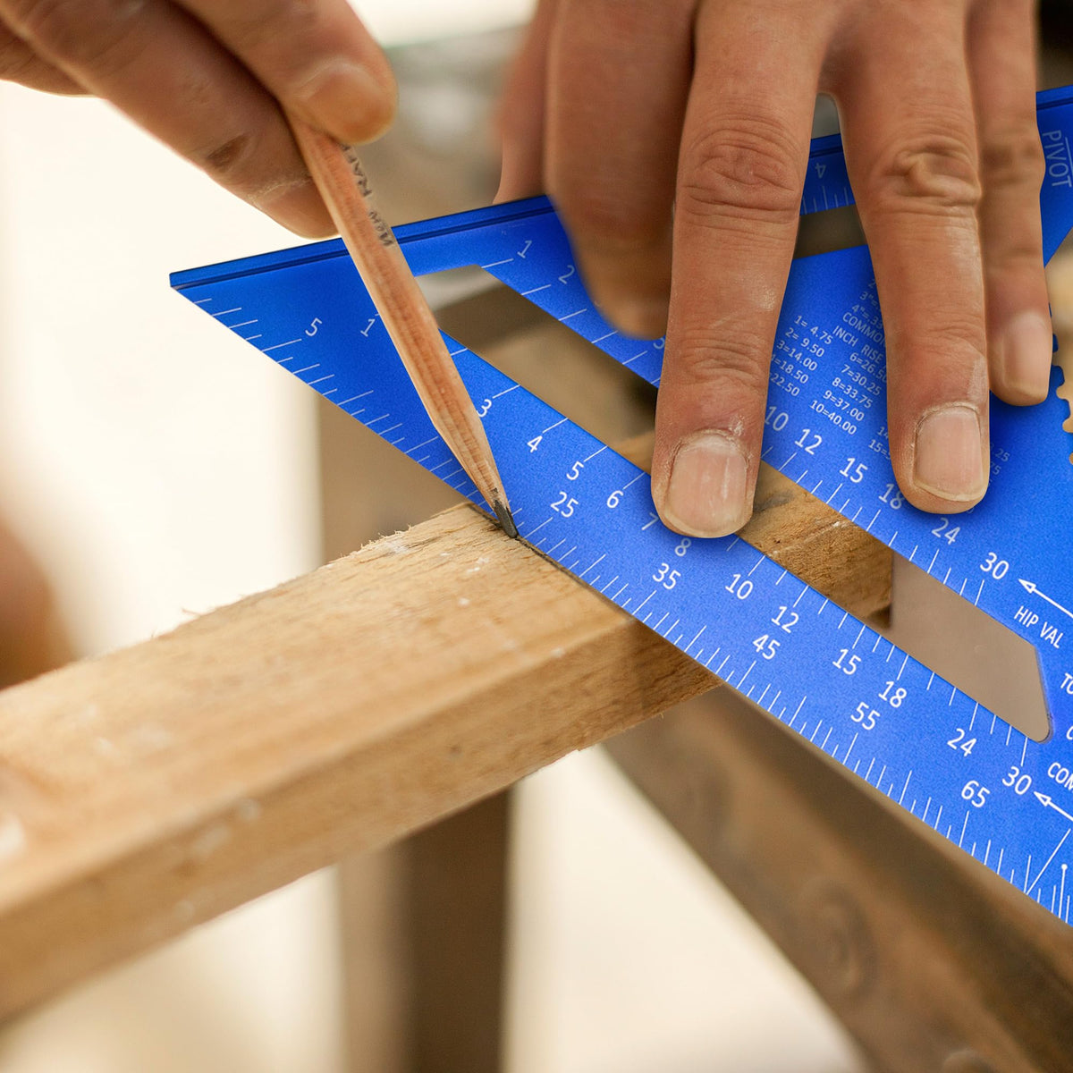 Beslands aluminum protractor angle highlights multi-angle capability for precise layout