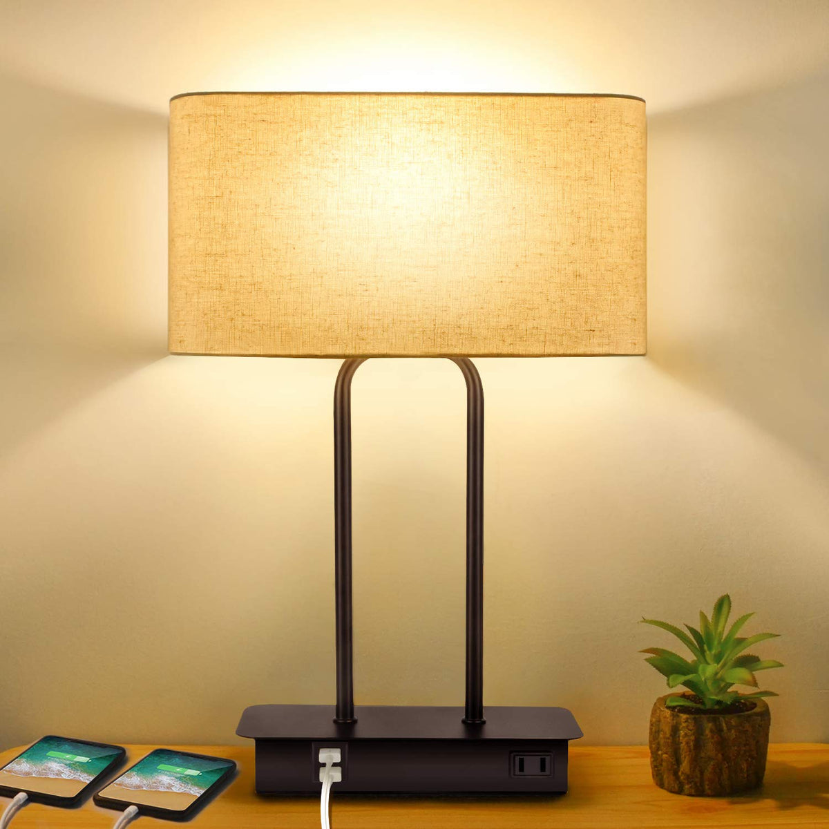 BesLowe 3-Way Dimmable Table Lamp with touch control for quick brightness changes.