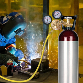 Large T-style handle on BETOOLL regulator allows smooth pressure adjustment