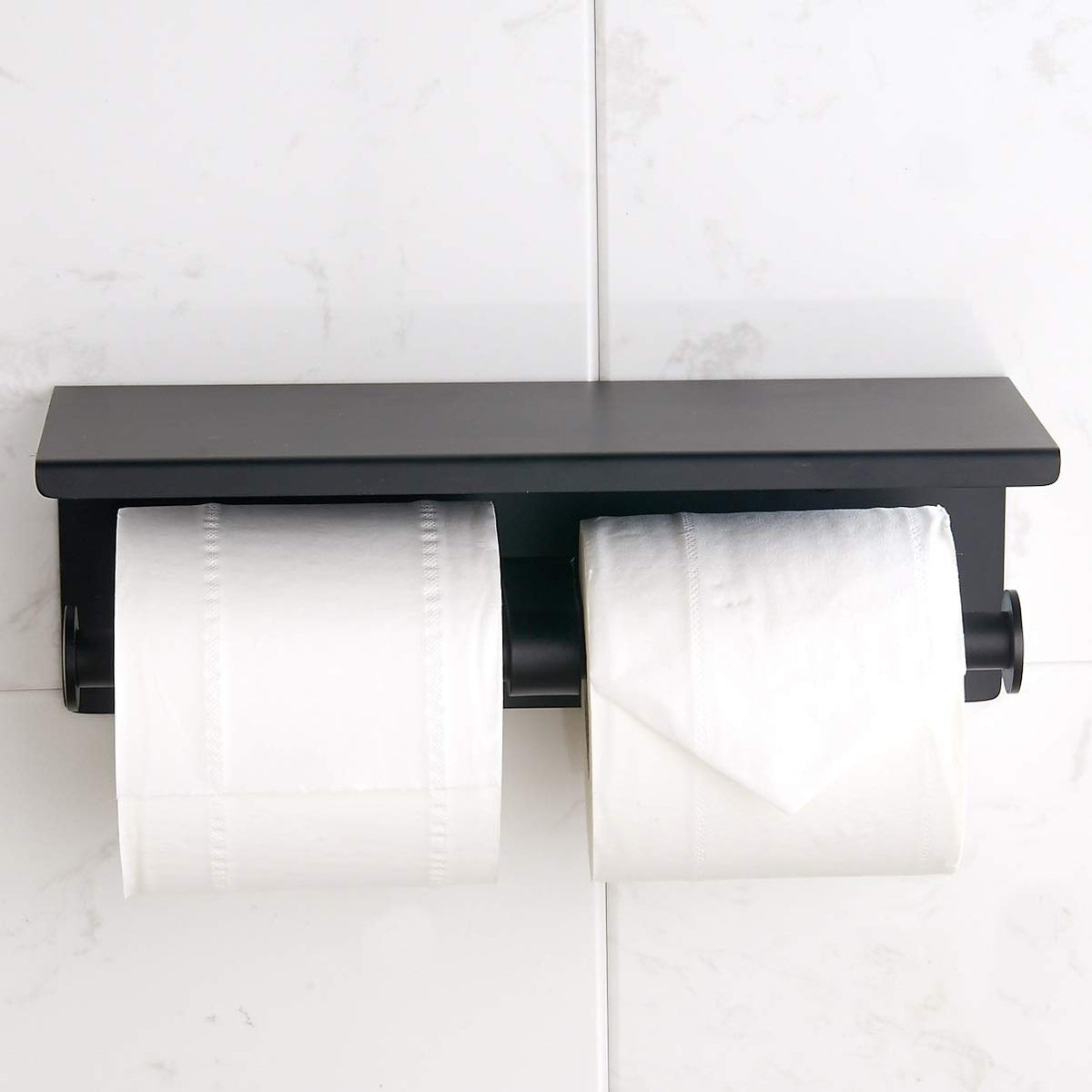 BGL 304 stainless steel body resists rust for lasting bathroom use.