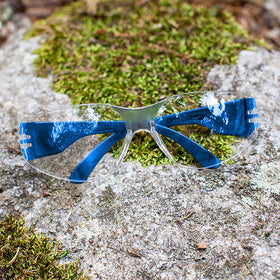 BISON LIFE Side Shields enhance brow and peripheral protection.