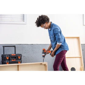 Black+Decker compact, lightweight design ideal for confined spaces.