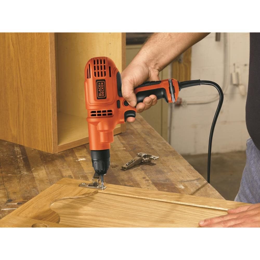 DR260C compact design supports comfortable use in tight spaces.