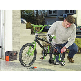 Black+Decker ratcheting screwdriver with bits speeds up fasteners