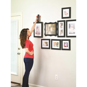 BLACK+DECKER MarkIT bubble level helps keep frames perfectly straight.