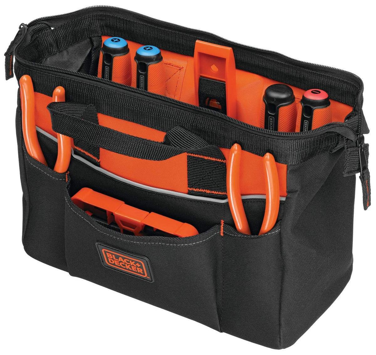 Exterior pocket keeps your phone handy while working