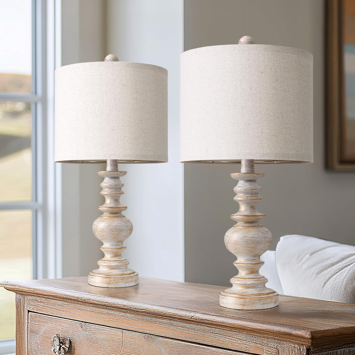 BOBOMOMO linen shade close-up, diffuses light softly for warm ambience.