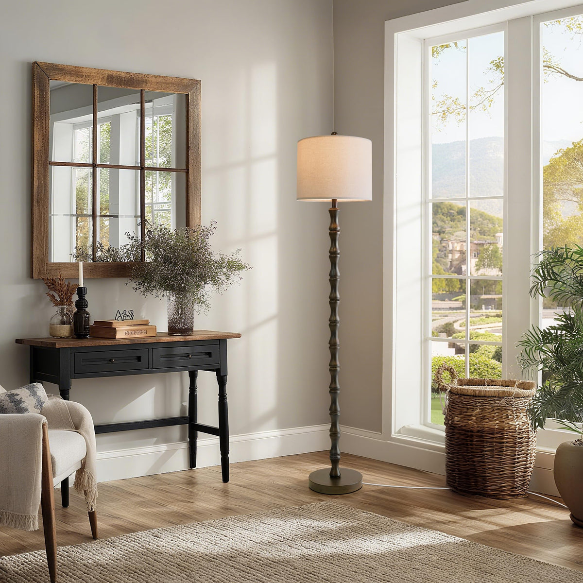 Bobomomo rotary switch enables effortless, convenient light control.