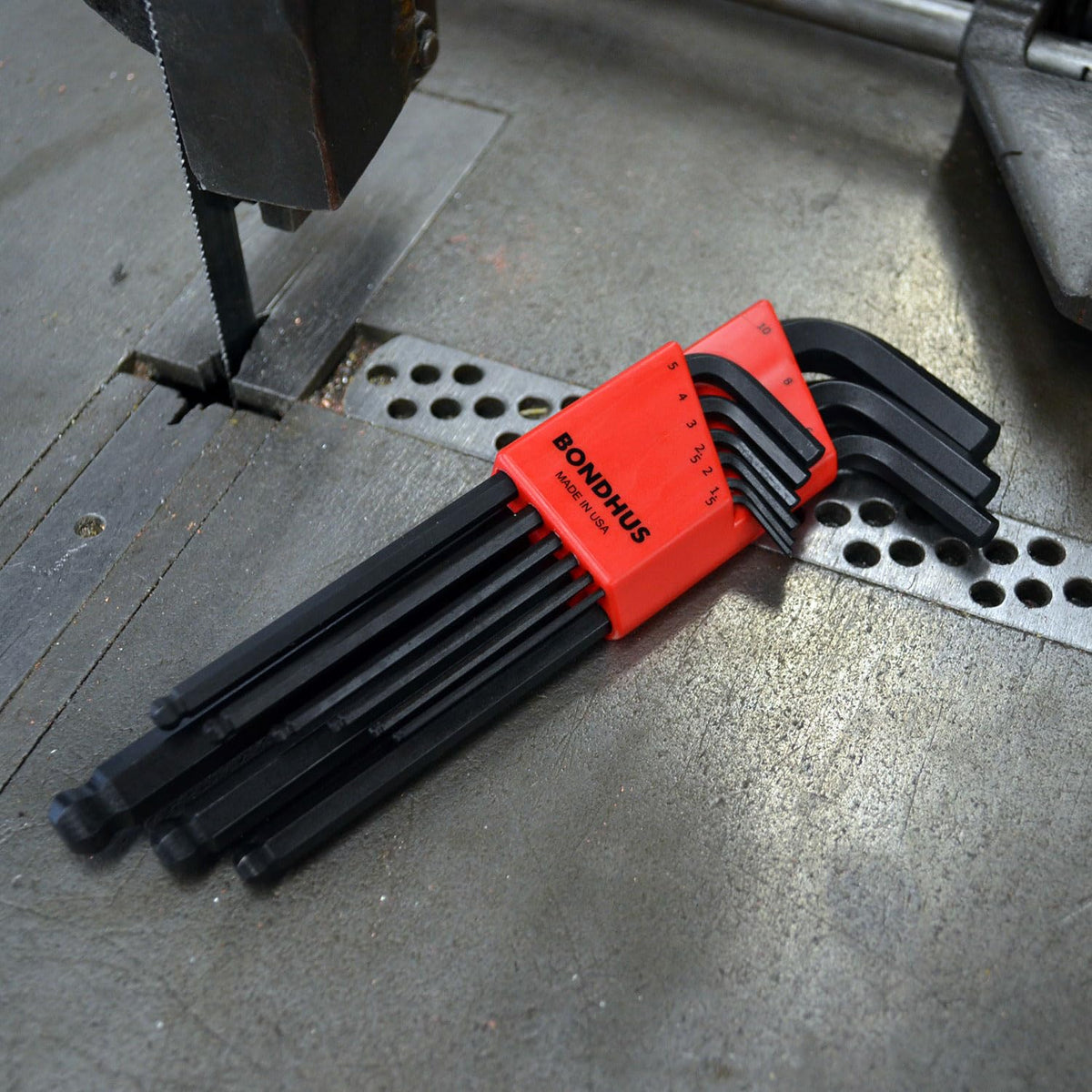 Bondhus 10999 wrenches in slots with secure locking for portable use.