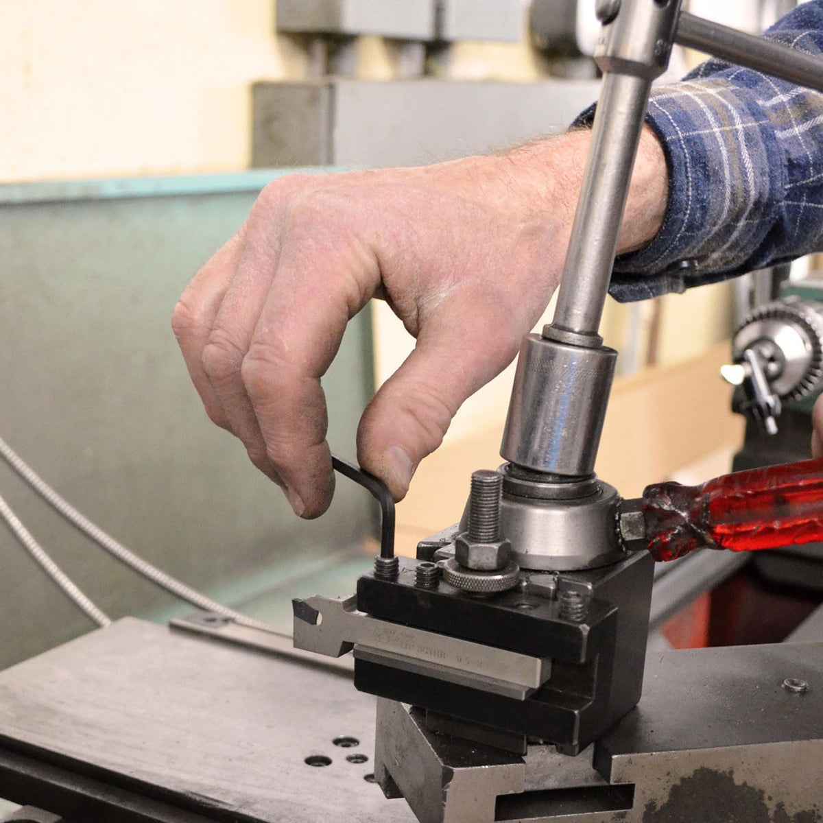 Bondhus 22199 marked slots ensure secure, repeatable tool placement.