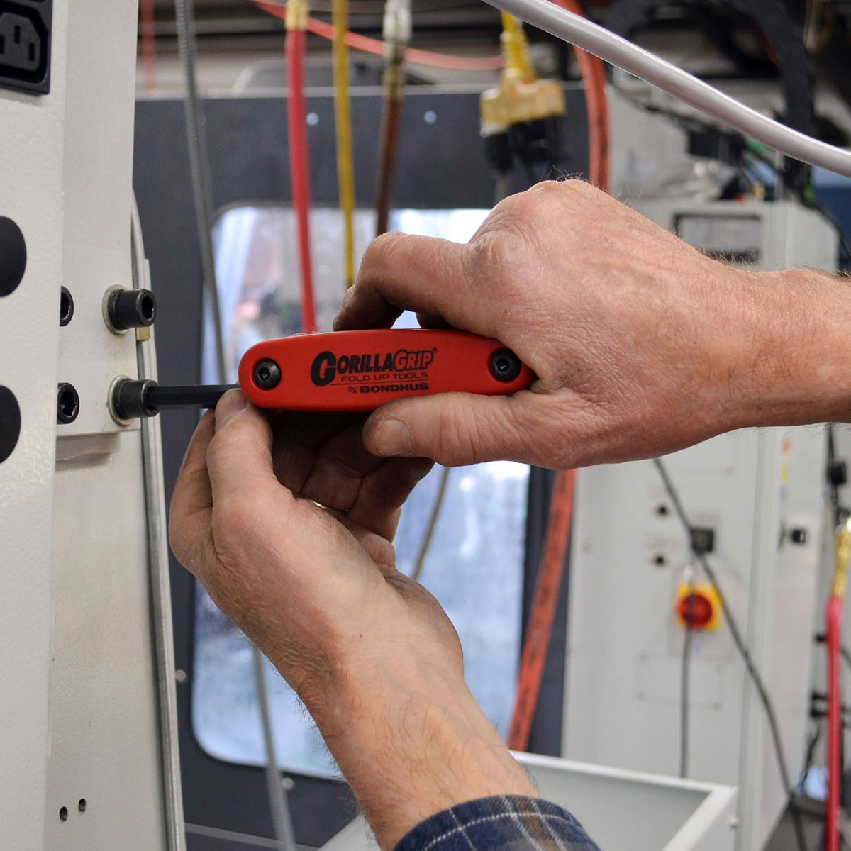 Bondhus color-coded handles simplify size identification for faster work.