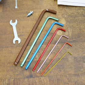 Bondhus toolset in use during assembly workflows
