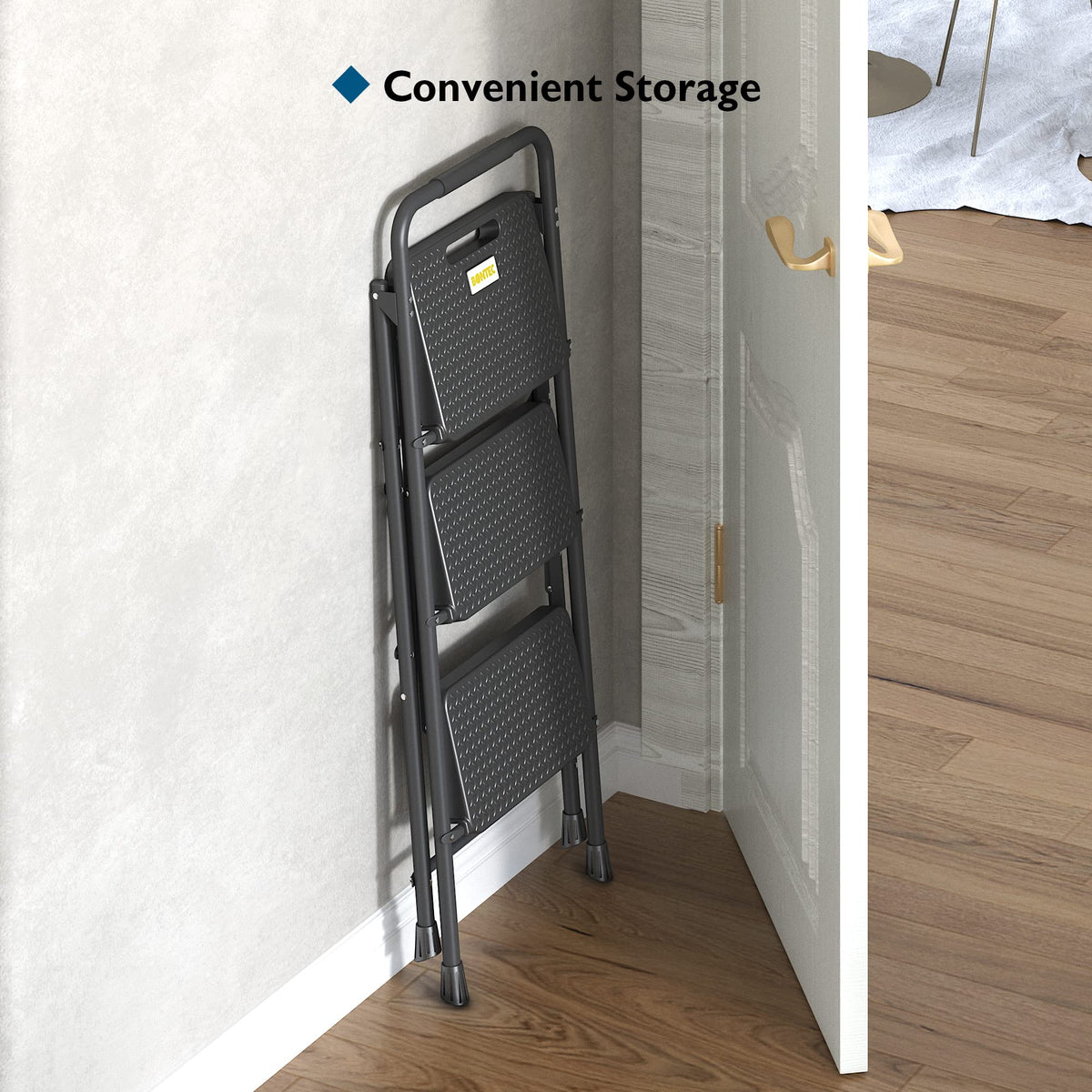 Lightweight design makes the BONTEC ladder easy to transport.