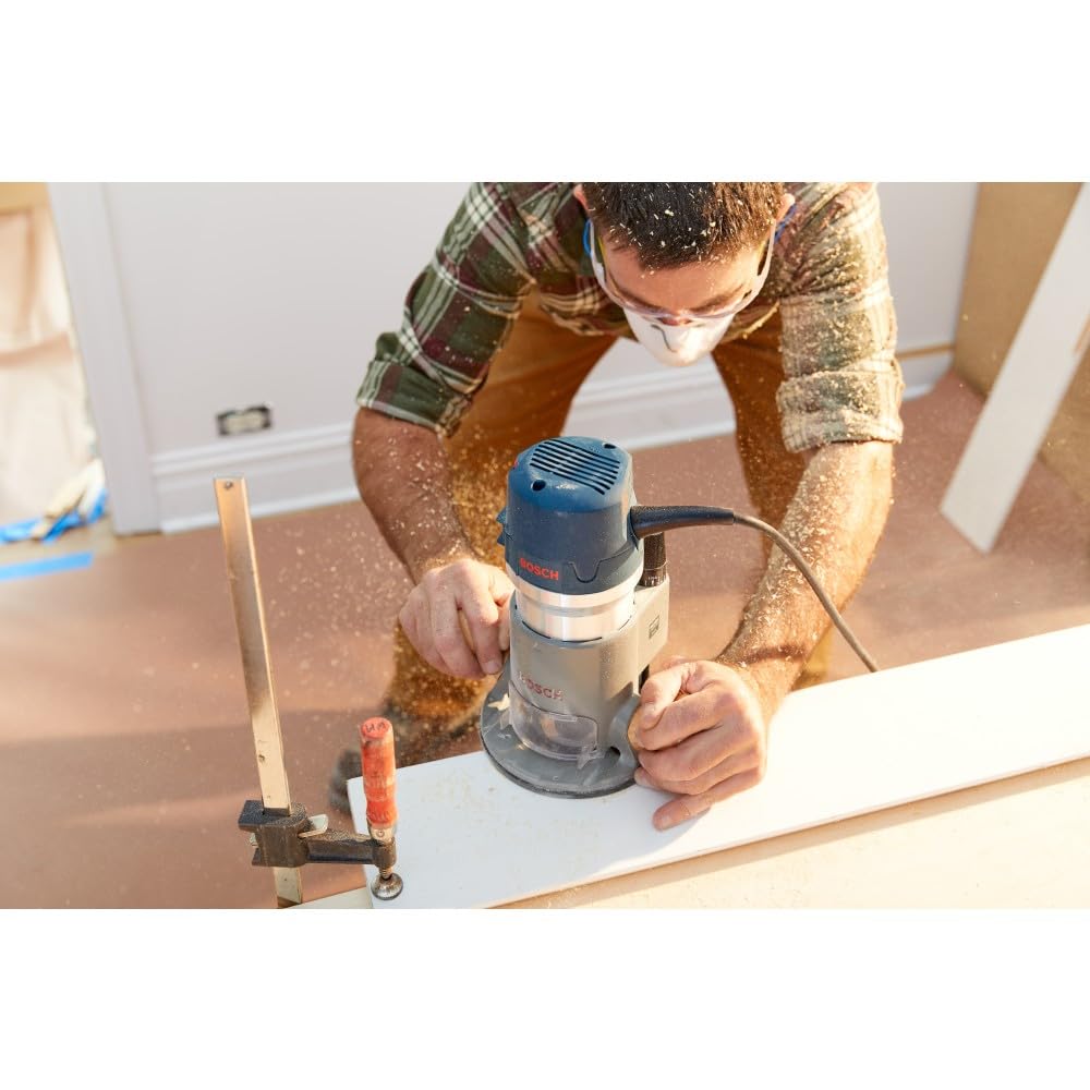 Bosch 1617EVSPK soft-start reduces startup torque for smooth operation.