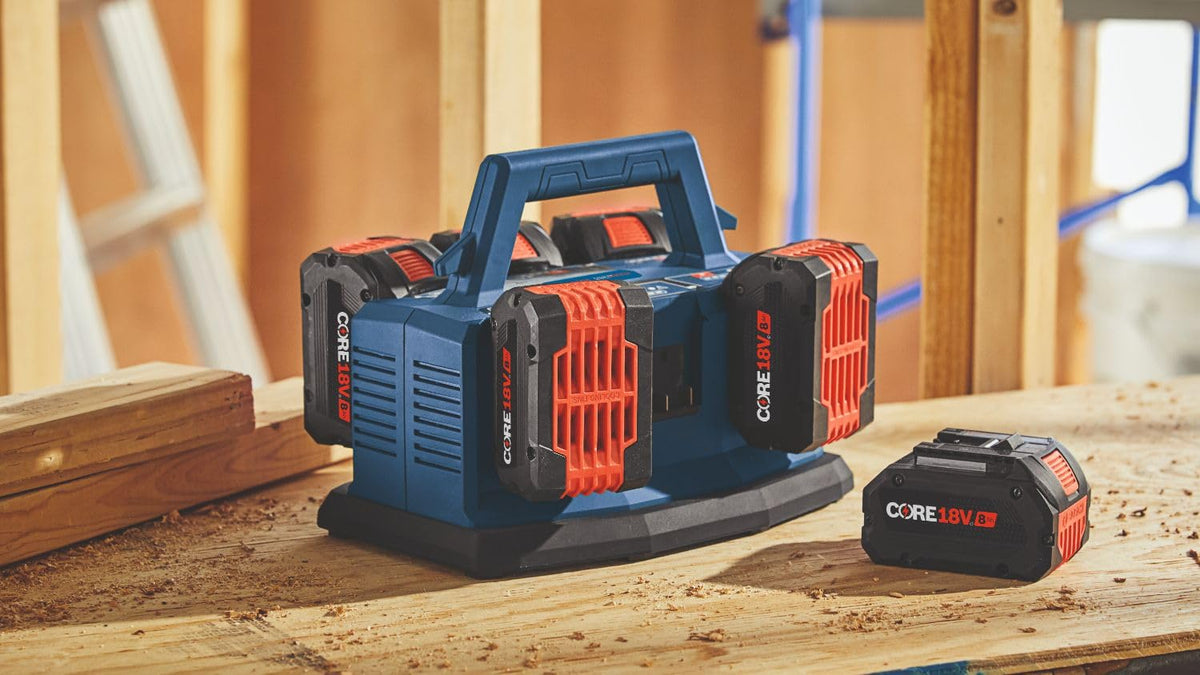 Bosch GAL18V6-80 LED indicators show charging progress at a glance