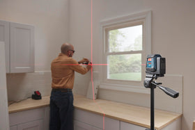 Bosch GLL50-20 tilt-ready lines for angled layout tasks.