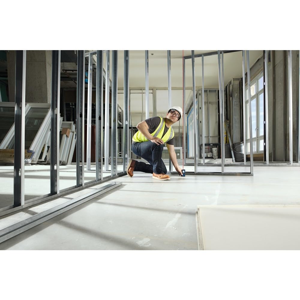 Bosch GLM165-40 Blaze Pro stores up to 10 measurements for reuse.