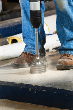Bosch HC8526 usable length 17 inches for deep drilling tasks