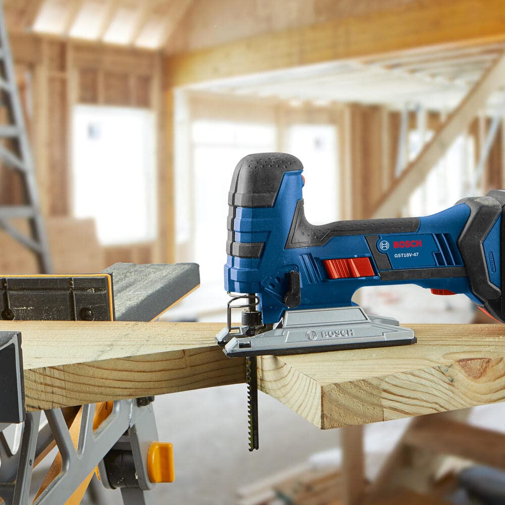 Bosch T30C wood blades deliver clean, precise cuts for carpentry projects.