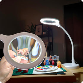 Brightech LightView Pro Flex gooseneck adjusts for precise viewing angles