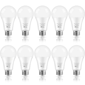 Brightever LED bulb with 1500 lumens providing daylight white illumination for living spaces.