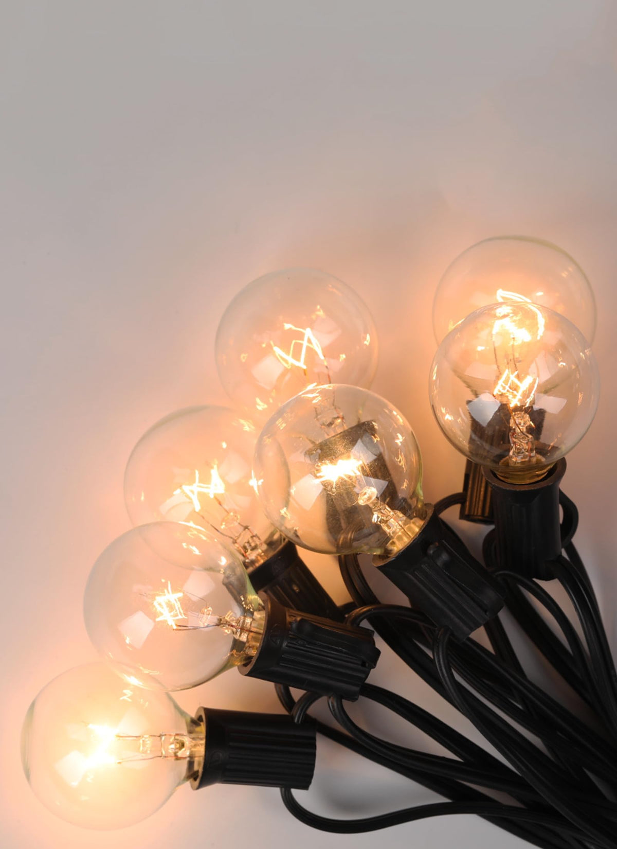 Brightown G40 dimmable 5W bulbs offer smooth transitions and steady glow.