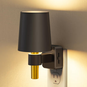 Briignite night light with dusk-dawn sensor for automatic hallway illumination