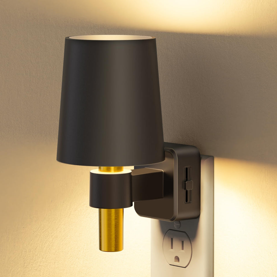Briignite night light with dusk-dawn sensor for automatic hallway illumination