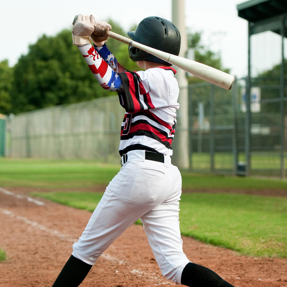 Bunnycool patriotic day arm sleeve adds style to outdoor games