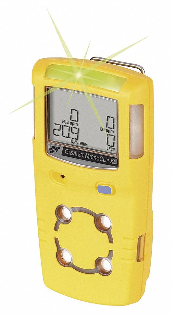 BW Technologies MCXL-XWHM-Y-NA front view: lightweight four-gas detector for easy wear.