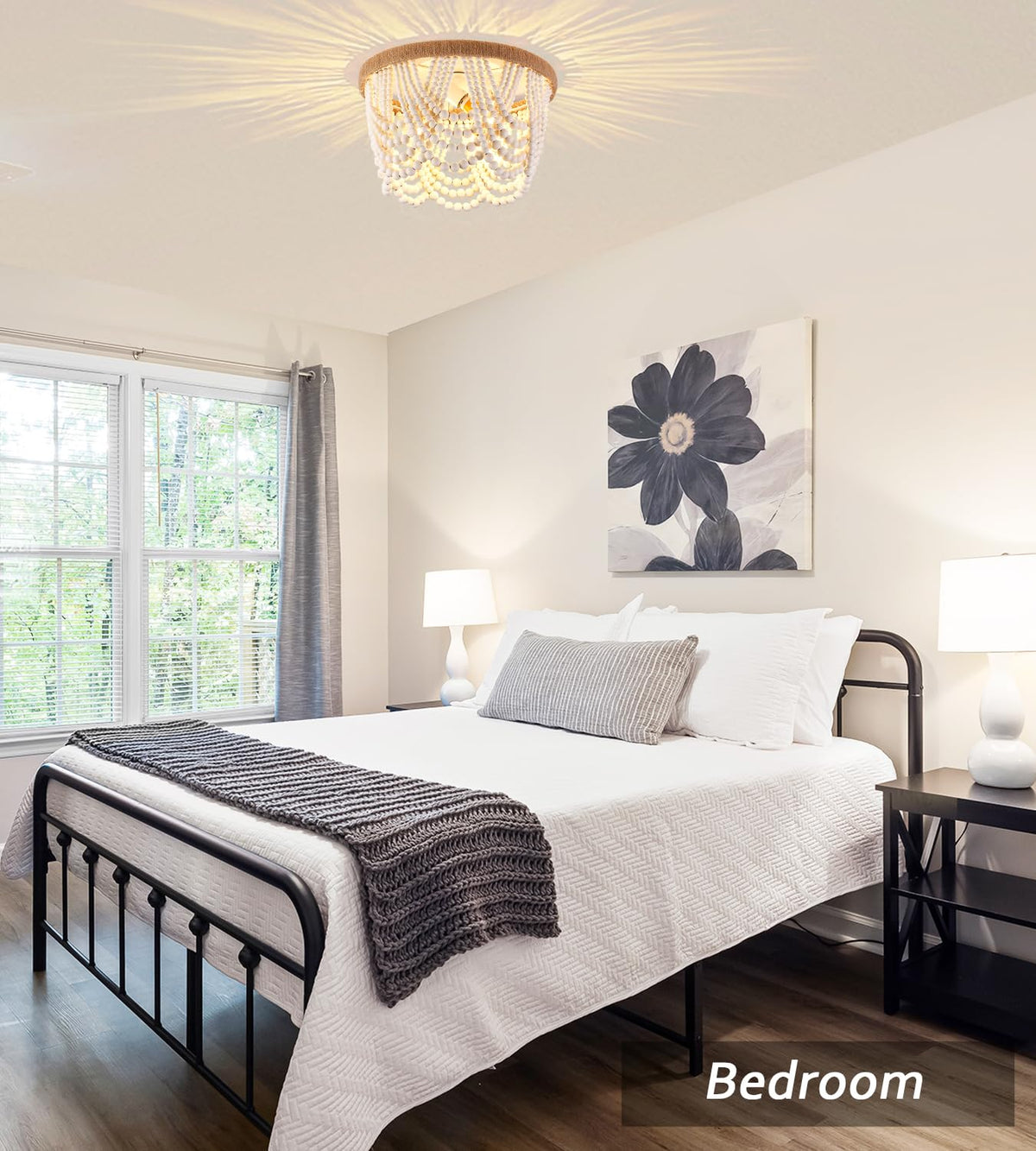 Capslpad boho wood-bead light ideal for dining and living spaces.