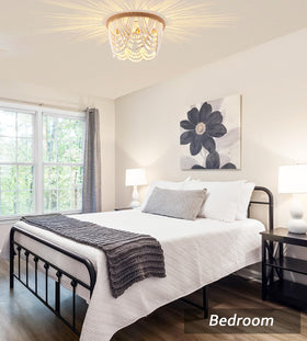 Capslpad boho wood-bead light ideal for dining and living spaces.