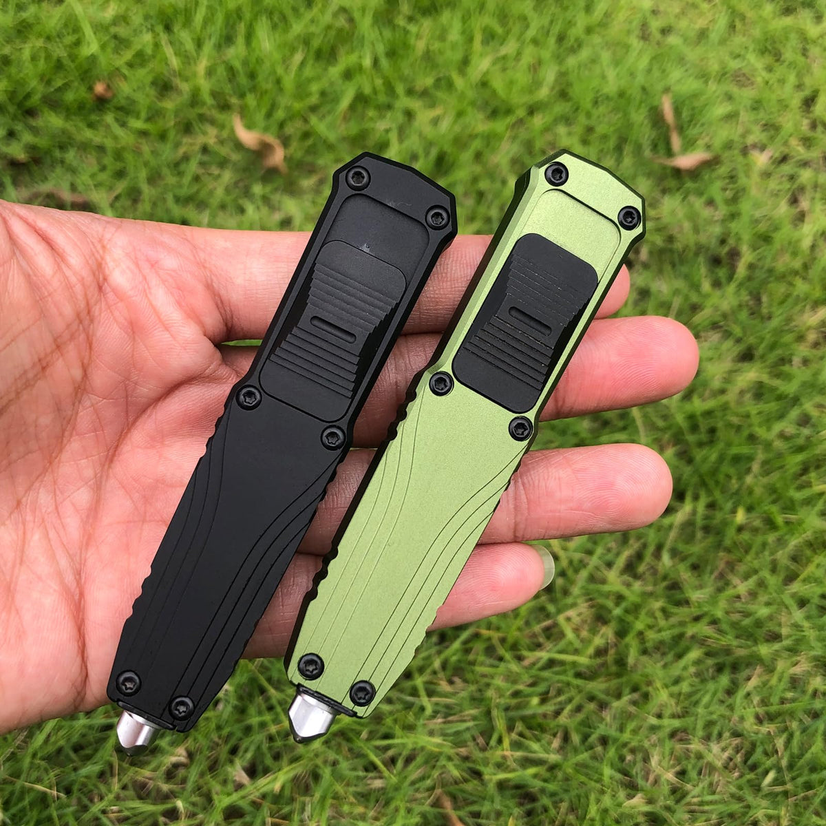Caressolove pocket clip design for secure carry and quick access