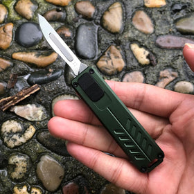 Caressolove push-button scalpel enables precise detail work in tight spaces.