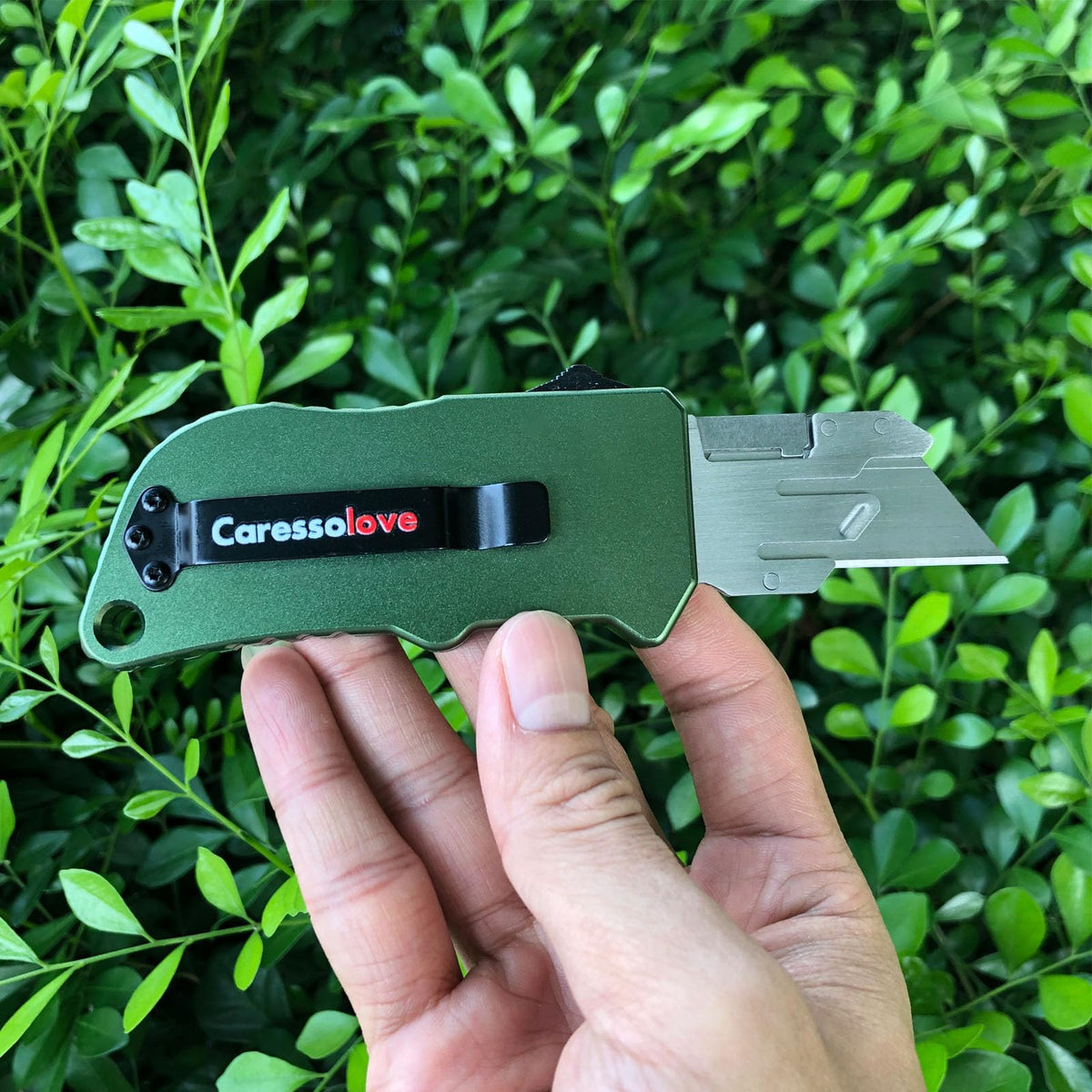 Caressolove upgraded tool rest compatible with SK5 blades for flexible replacement.