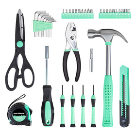 Cartman 39-piece tool set showing pliers for tightening and gripping tasks.