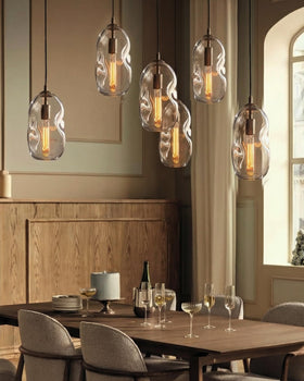 CASAMOTION adjustable lamp head allows angled lighting for balance.