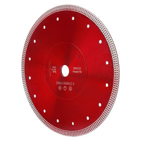 Casaverde blade with thicker center reduces vibrations