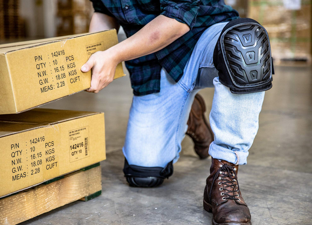 CE' CERDR knee pads adjustable strap demonstrating secure, slip-free wear for long projects.