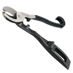Channellock 87 Rescue Tool securely fits bunker pocket for rapid access.