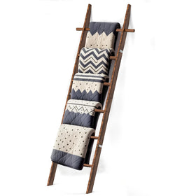 Chilinii farmhouse wooden blanket ladder front view shows six-tier storage for blankets.
